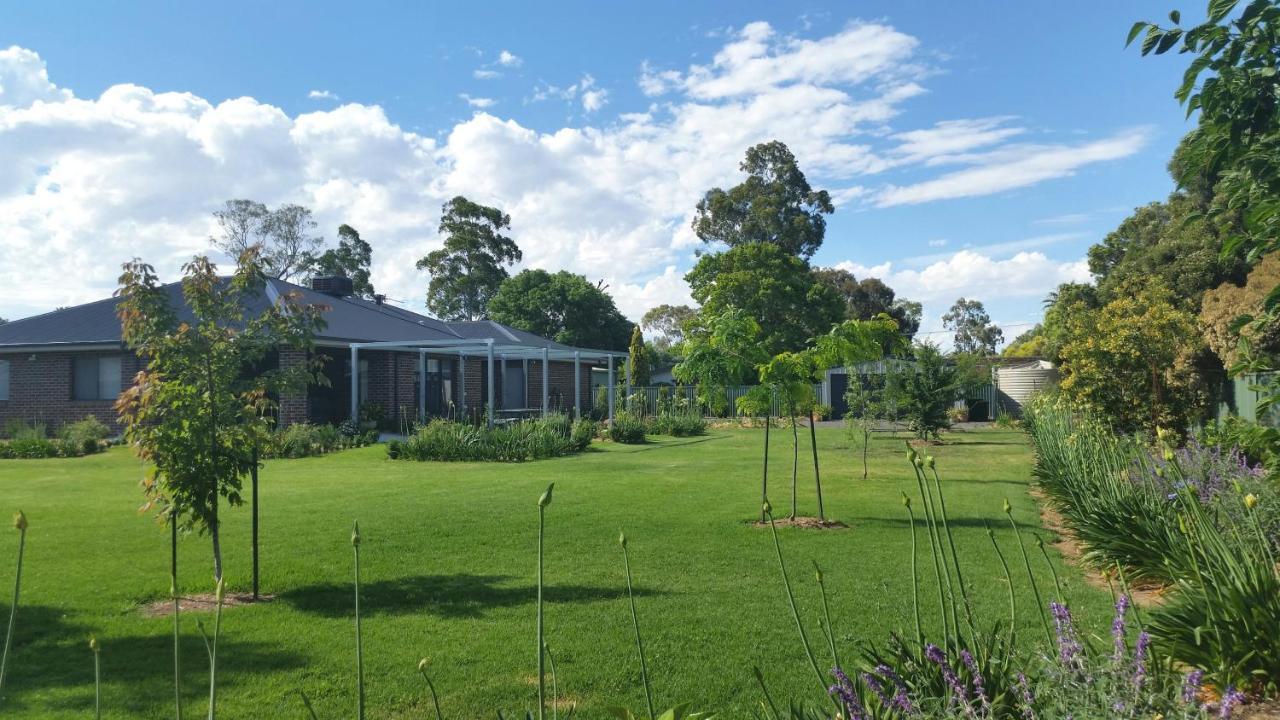 Hotel Kennedy House Euroa Extérieur photo